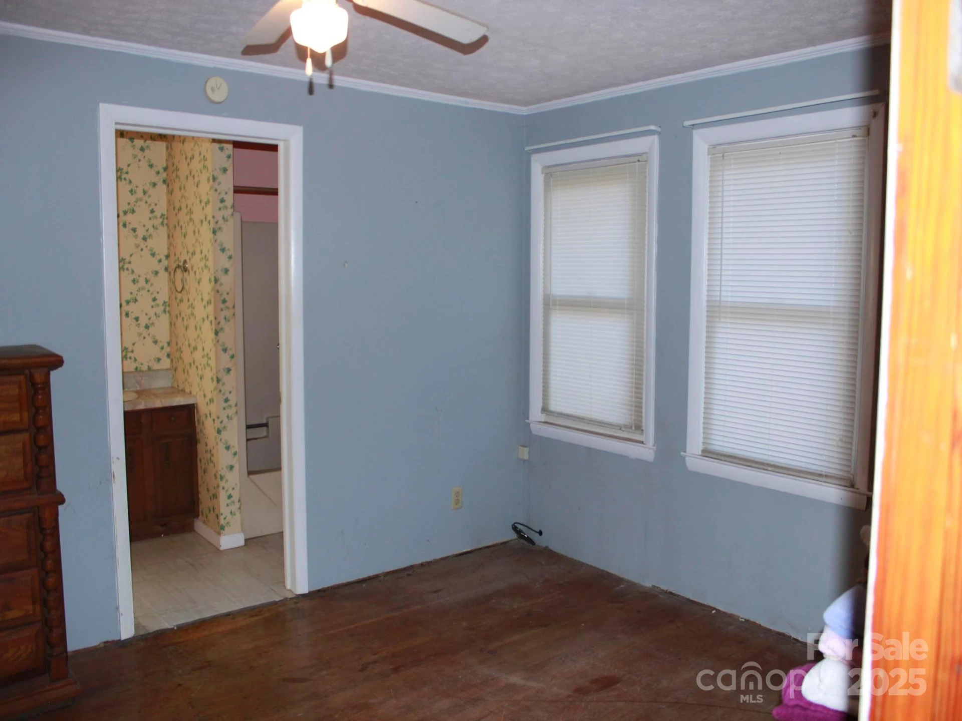 709 Wickins Drive - Photo 16