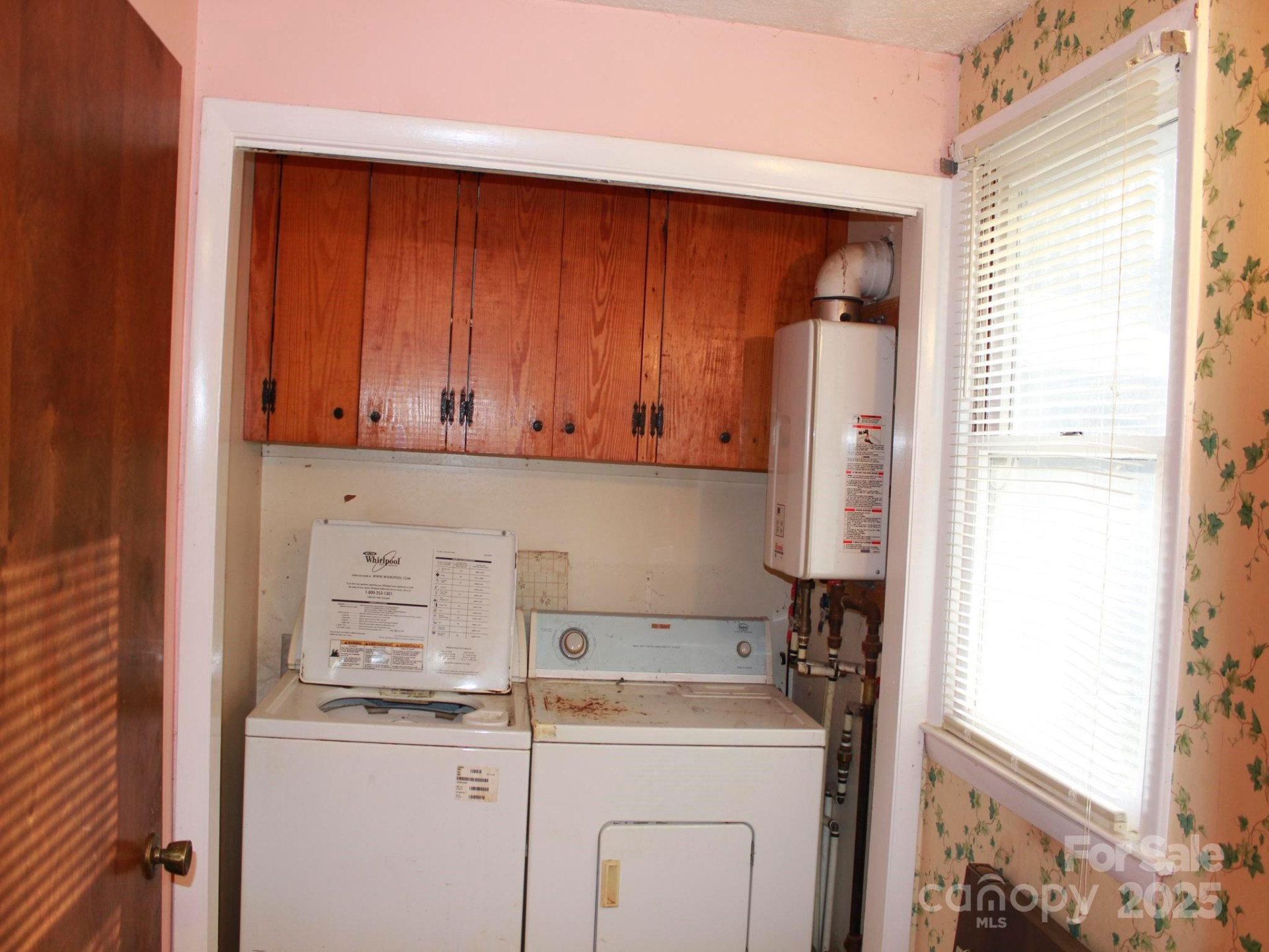 709 Wickins Drive - Photo 19