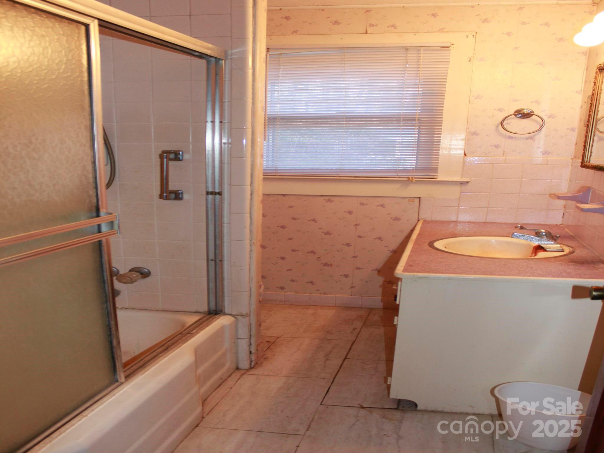 709 Wickins Drive - Photo 24