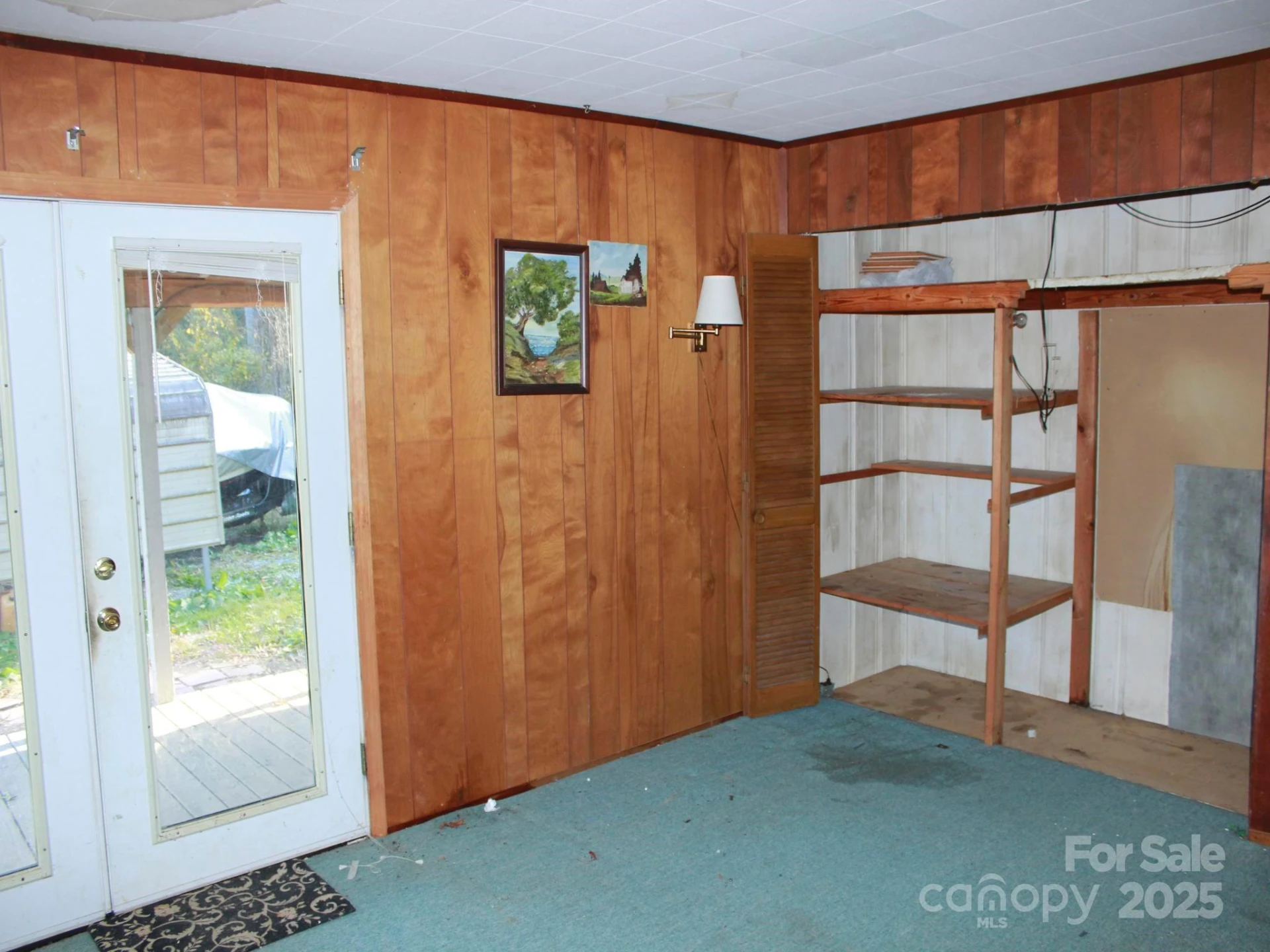 709 Wickins Drive - Photo 5