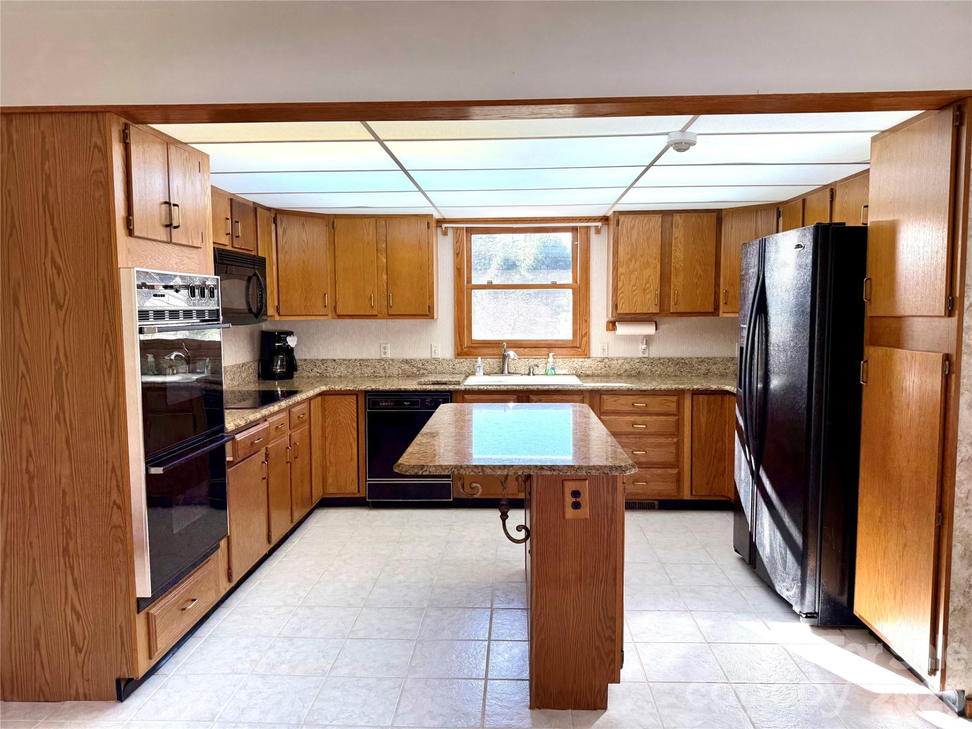 2001 Plum Tree Lane - Photo 8