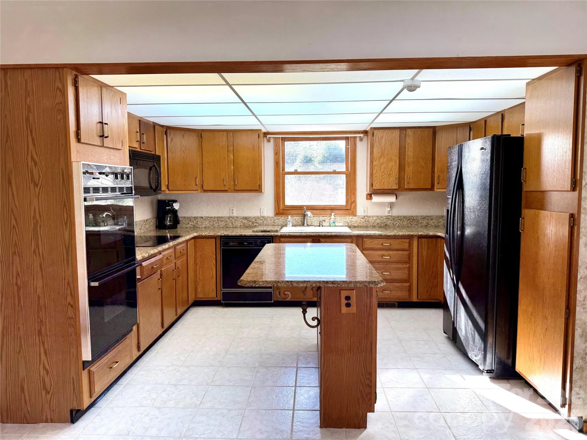 2001 Plum Tree Lane - Photo 8