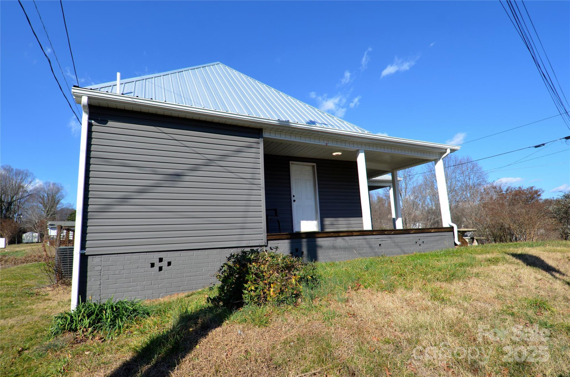150 Hoyle Street #7 - Photo 5