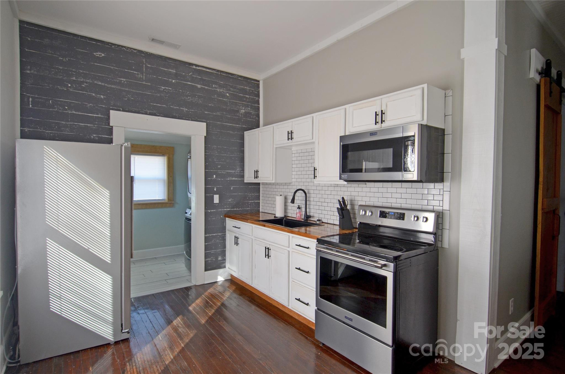 150 Hoyle Street #7 - Photo 7