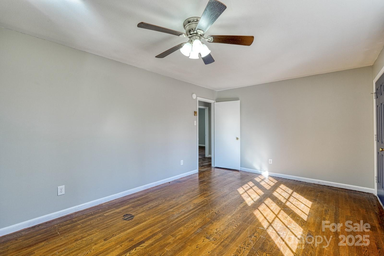 203 Seitz Drive - Photo 4