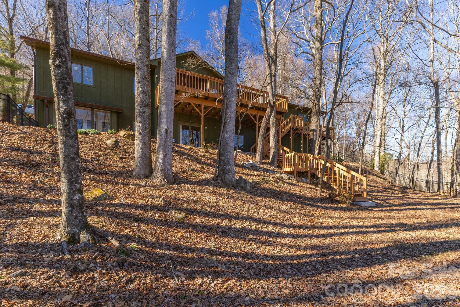11 Poplar Drive - Photo 2
