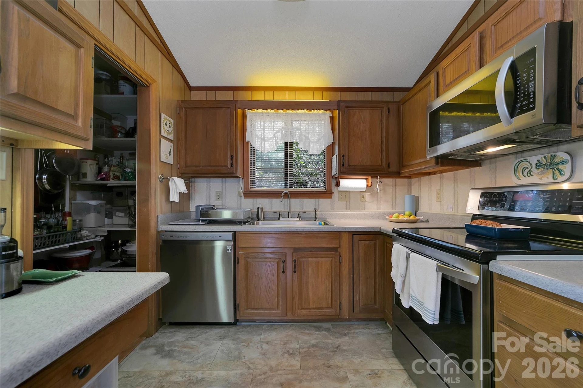 177 Walelu Court - Photo 11
