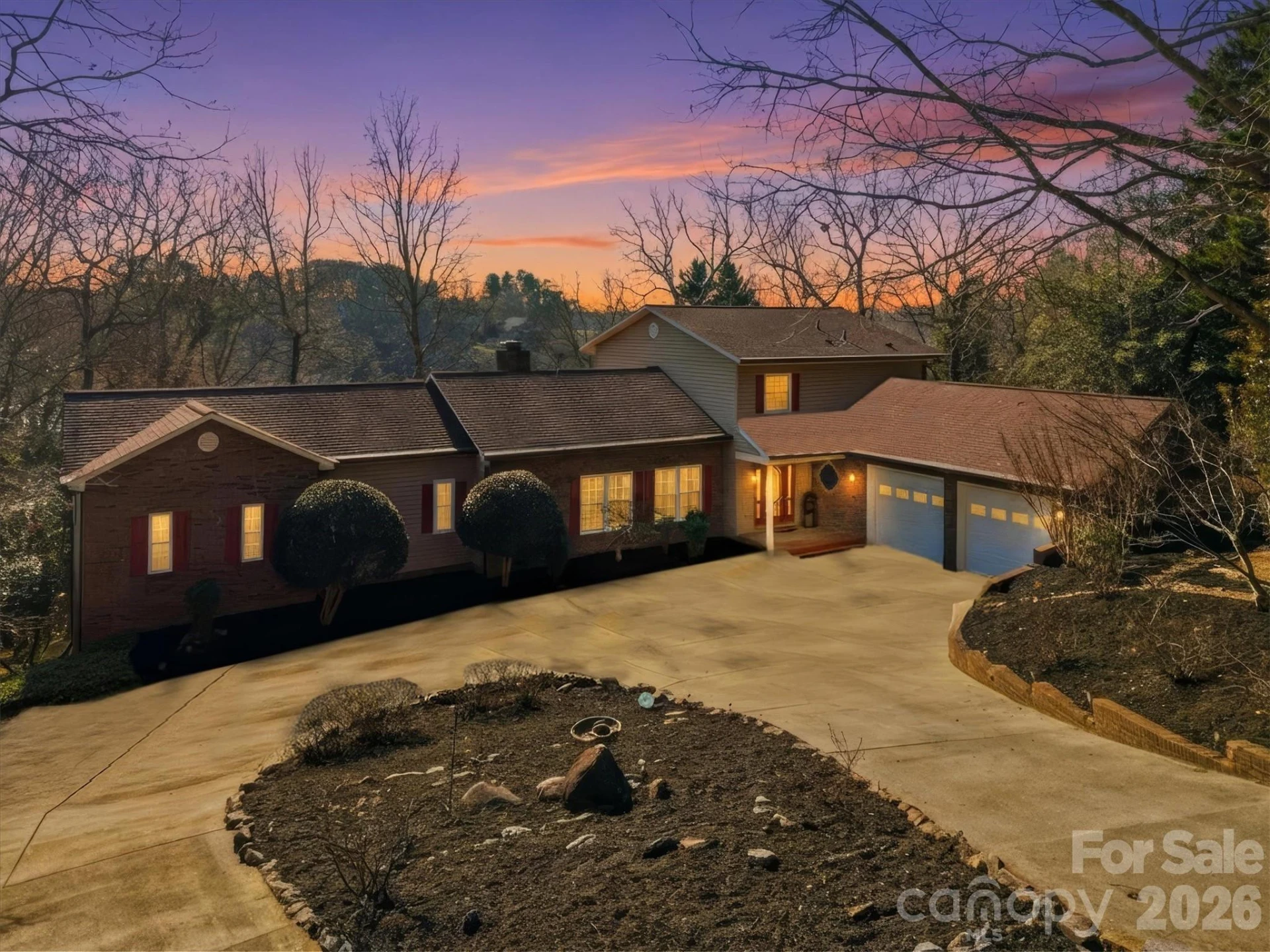 77 Trenton Trails Drive - Photo 2