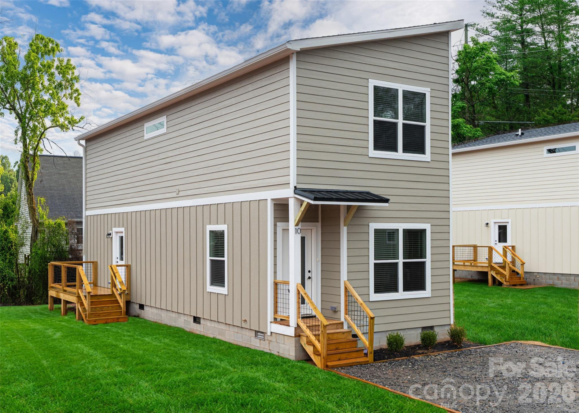 10 Wyndom Lane - Photo 2