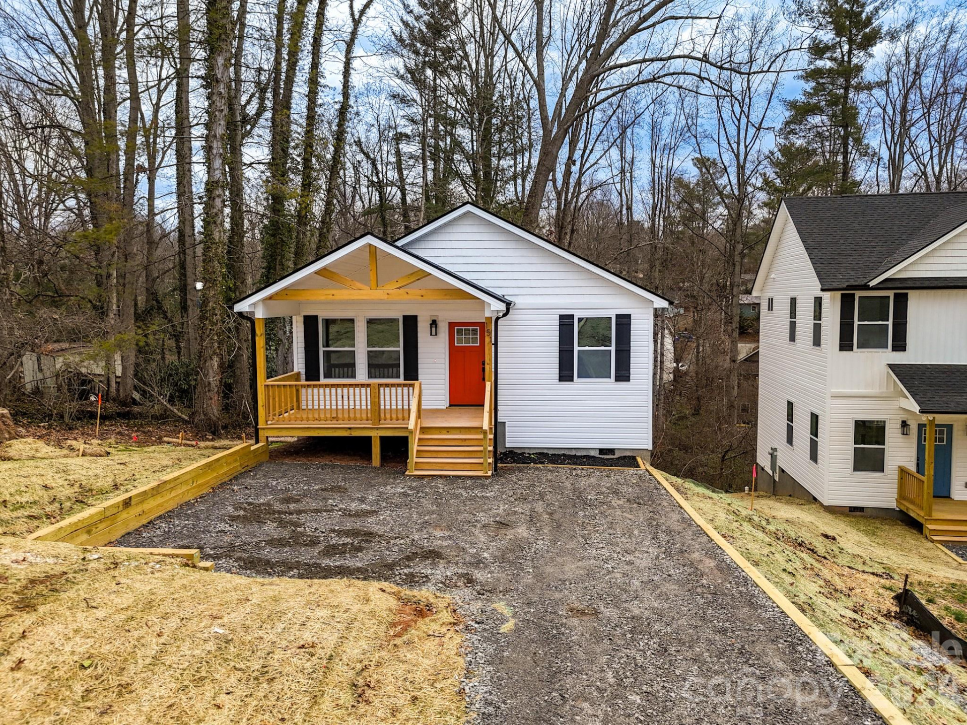 151 Shadowlawn Drive - Photo 2
