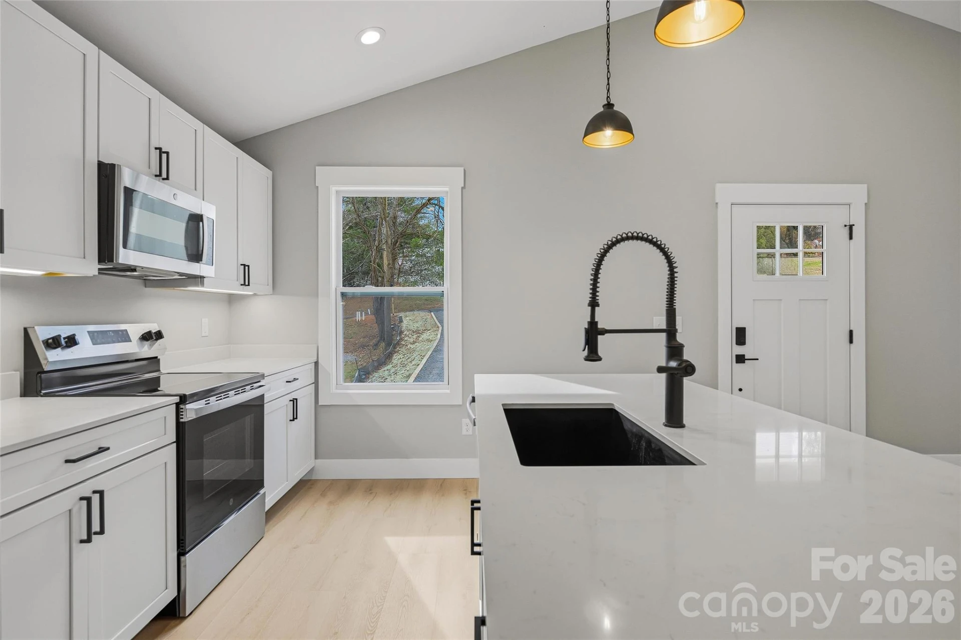 151 Shadowlawn Drive - Photo 17