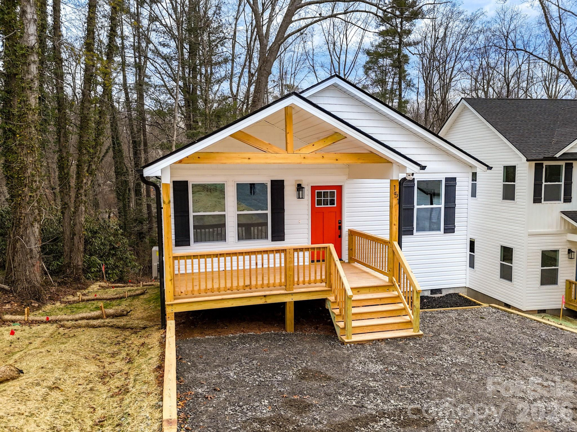 151 Shadowlawn Drive - Photo 3