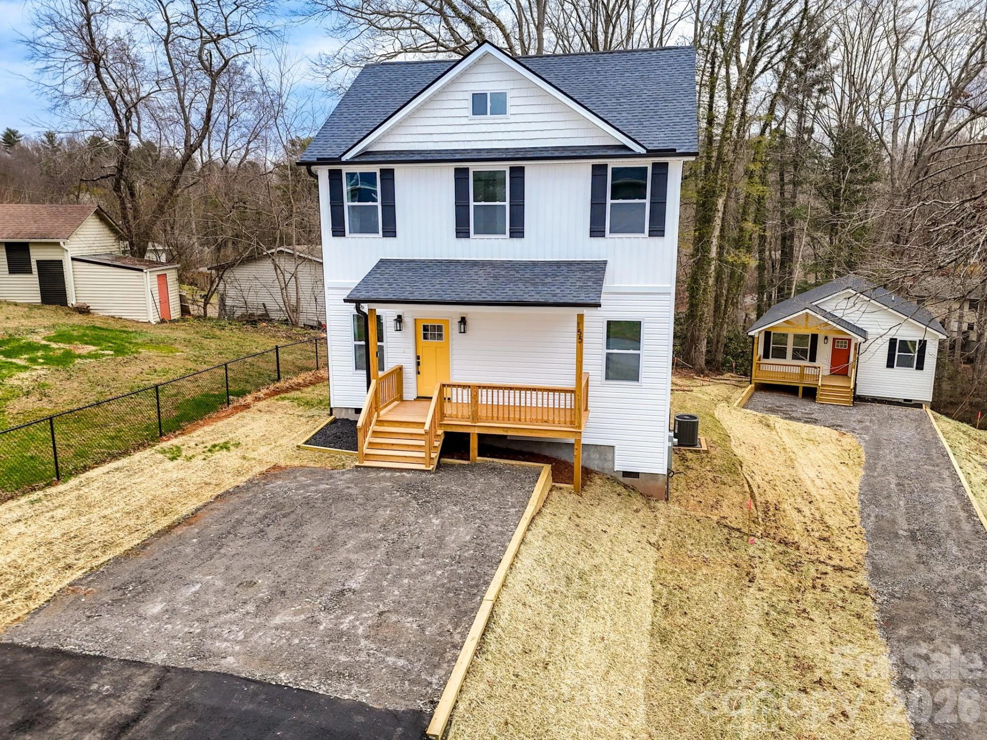 155 Shadowlawn Drive - Photo 4