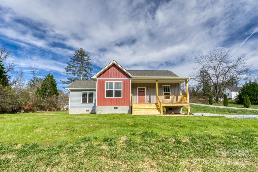 46 Kassandra Way