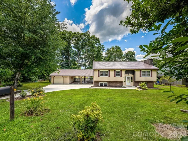 29 Tall Oaks Road