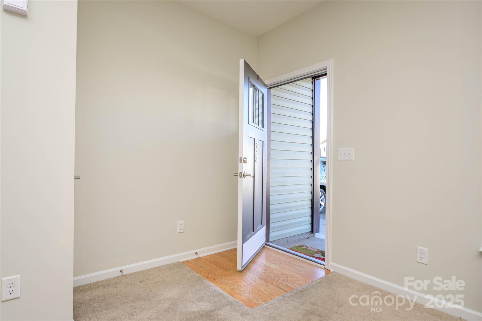 35 Greenly Lane - Photo 6