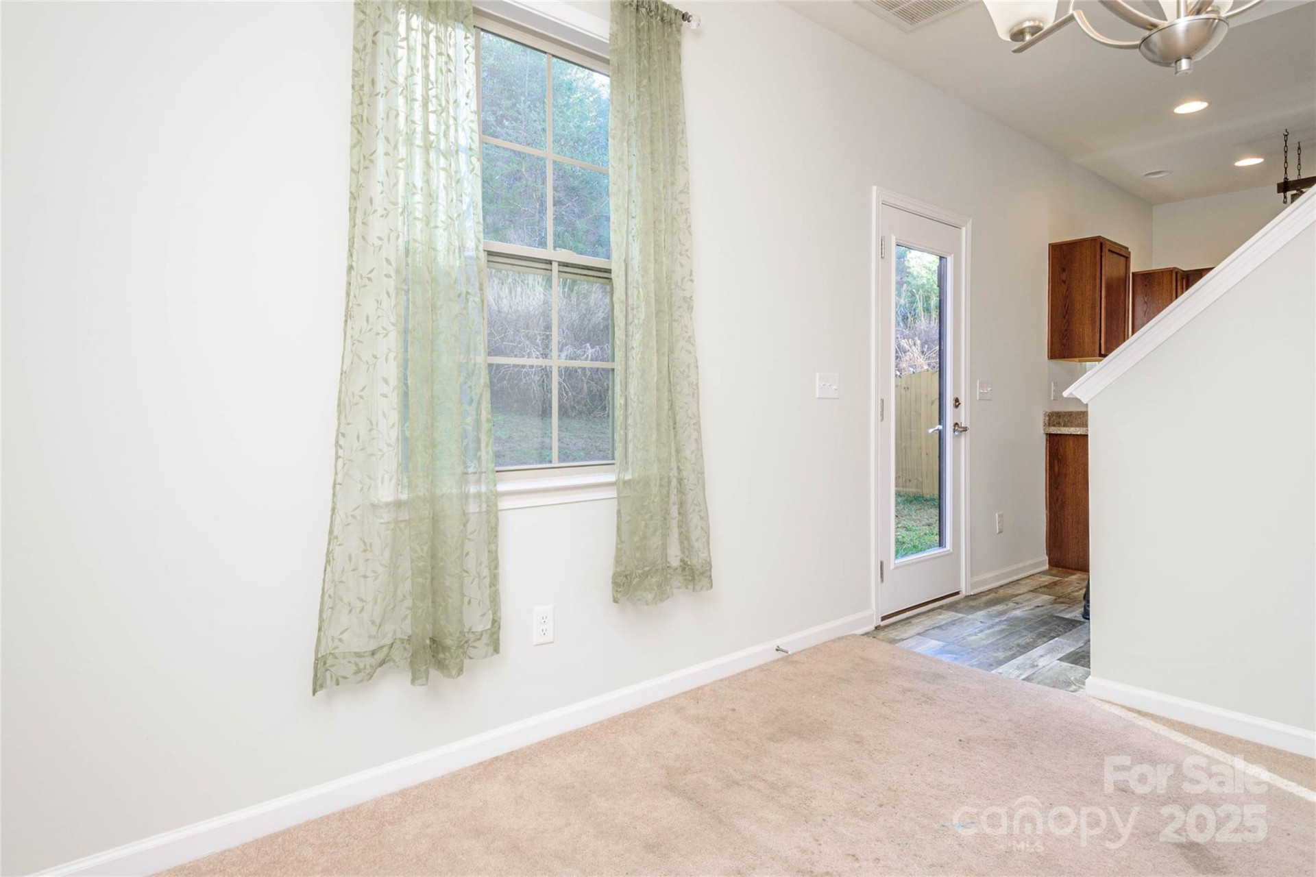 35 Greenly Lane - Photo 10