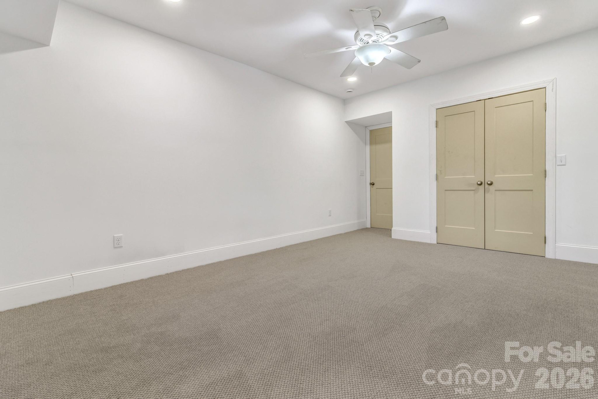 3 Frith Drive - Photo 42