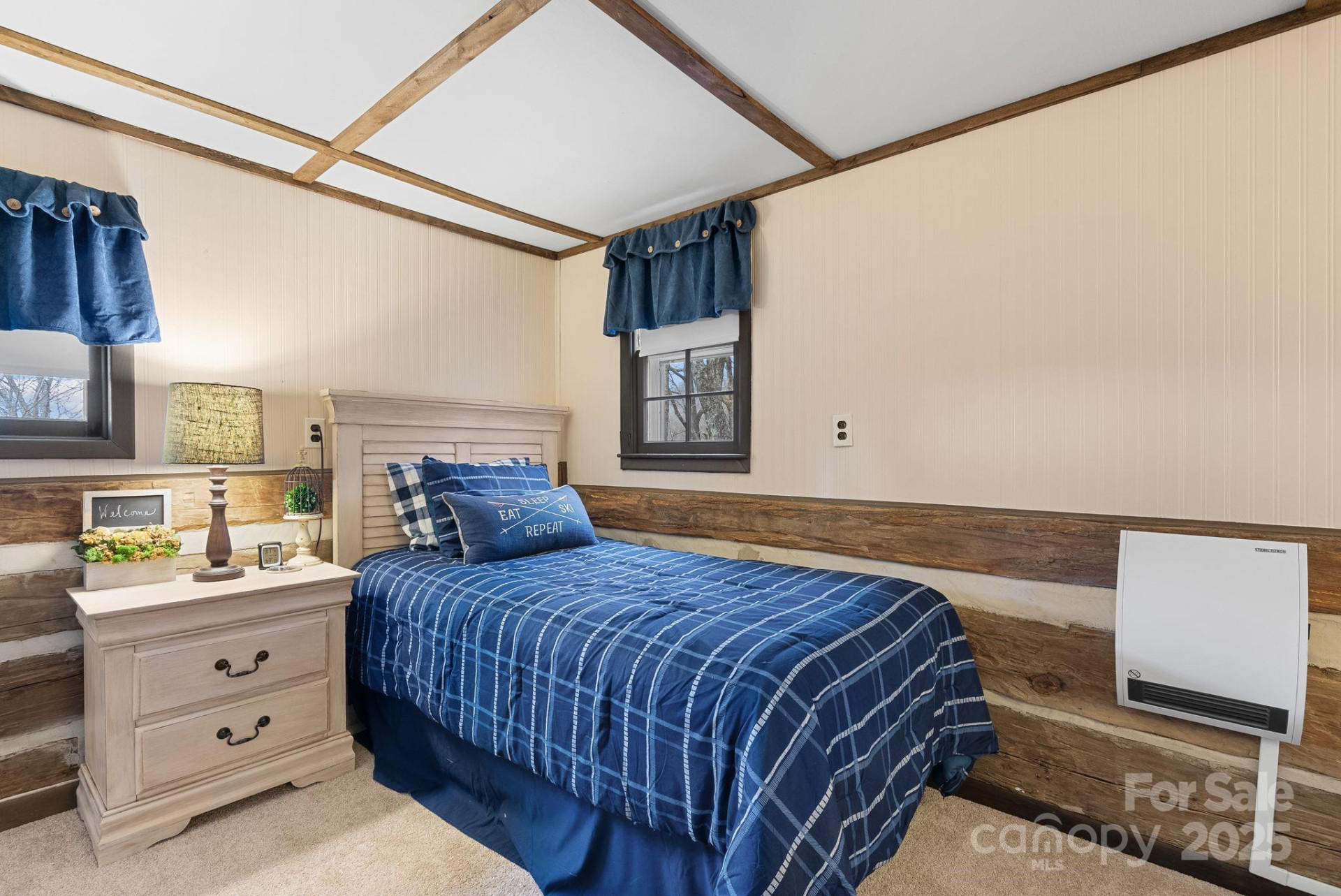 1040 Oak Ridge Lane - Photo 16