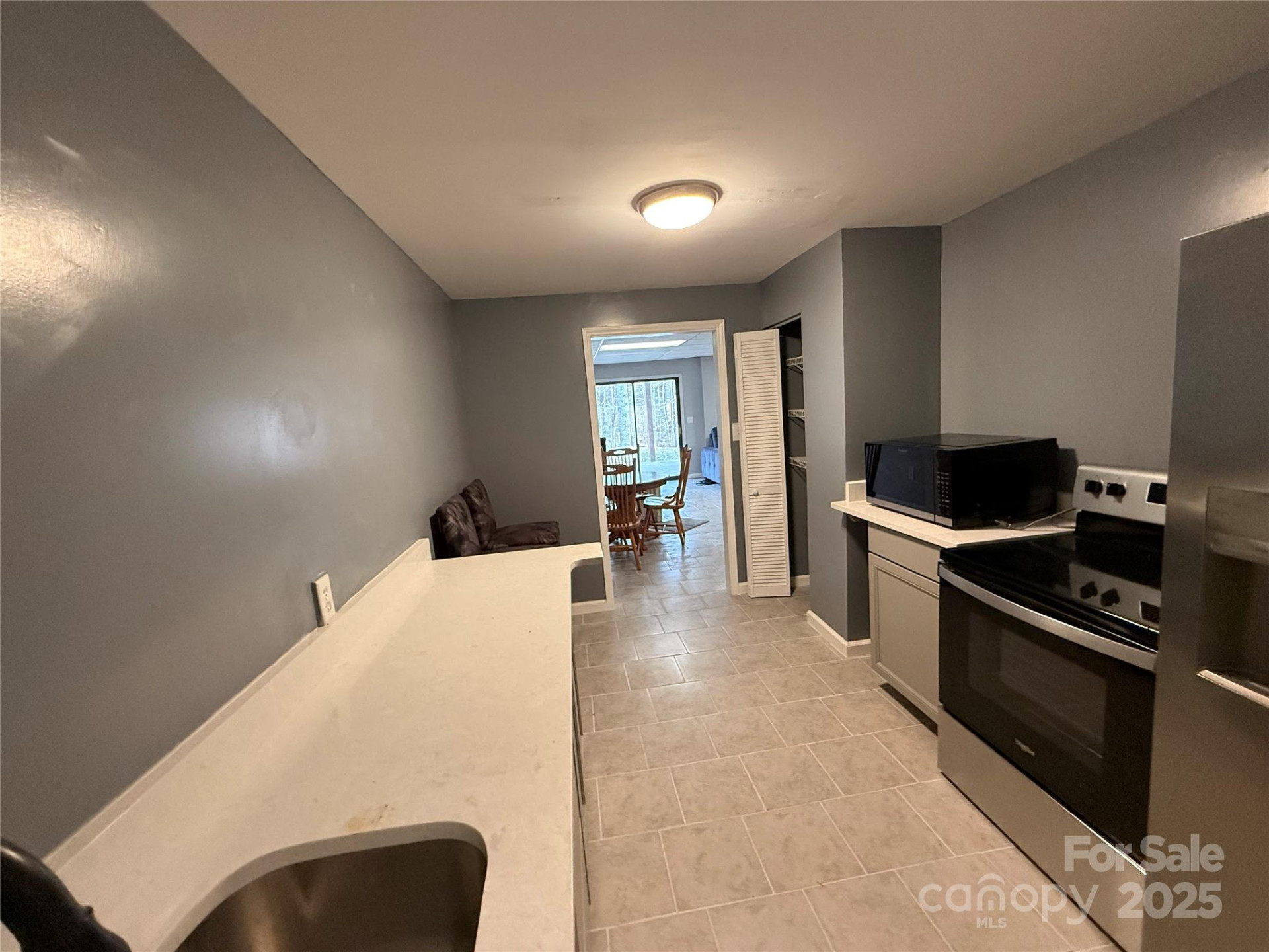 397 Shumont Estate - Photo 15