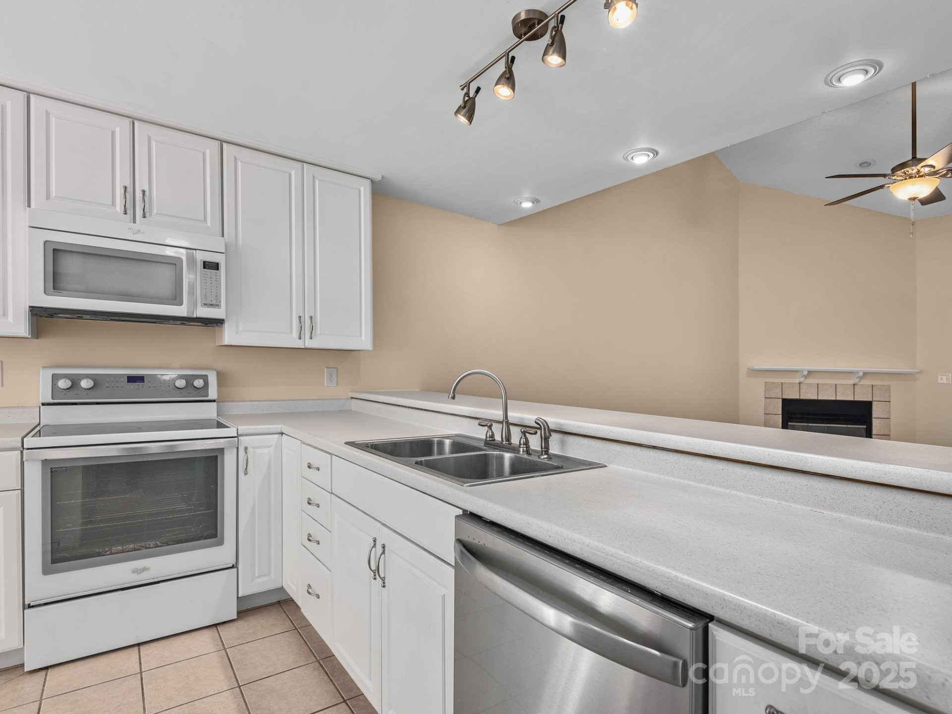 8 Willow Tree Run #8 - Photo 6