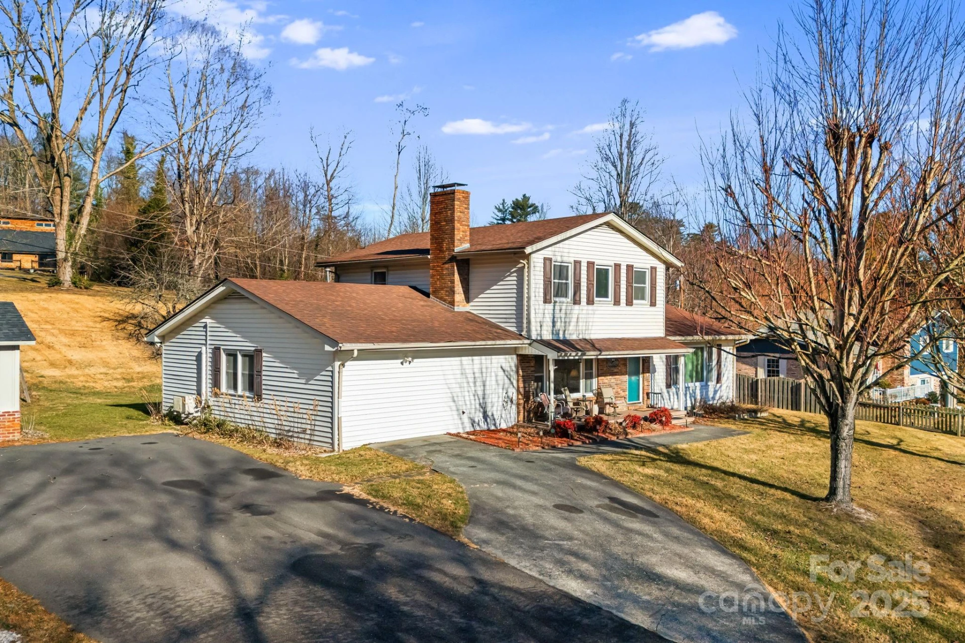 154 Harris Street - Photo 2