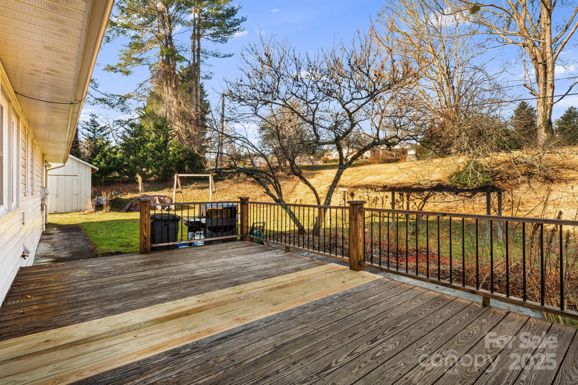 154 Harris Street - Photo 32