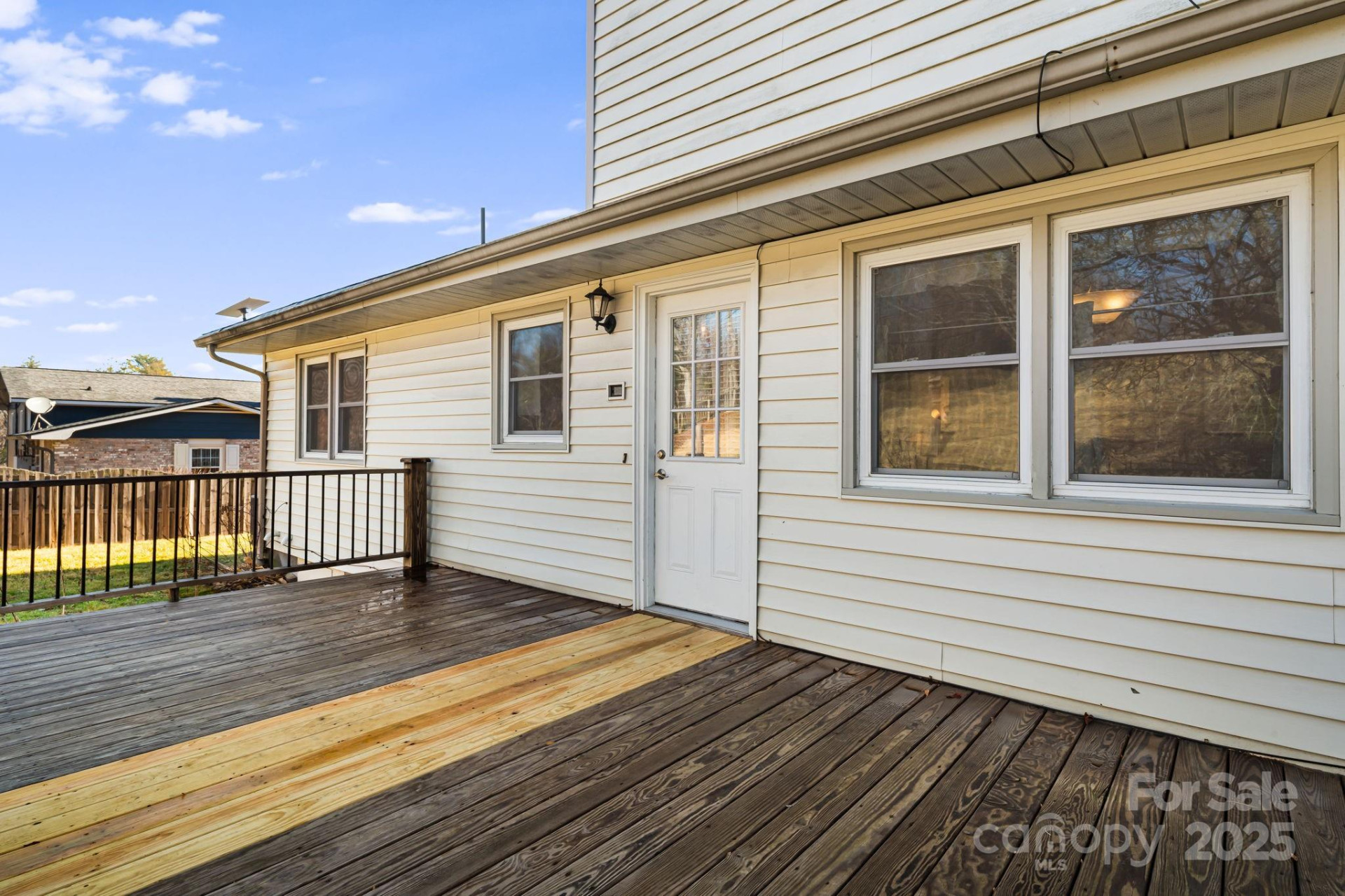 154 Harris Street - Photo 33