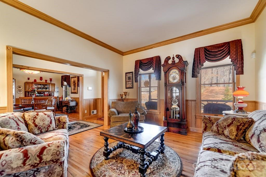 832 Asheville Highway - Photo 9