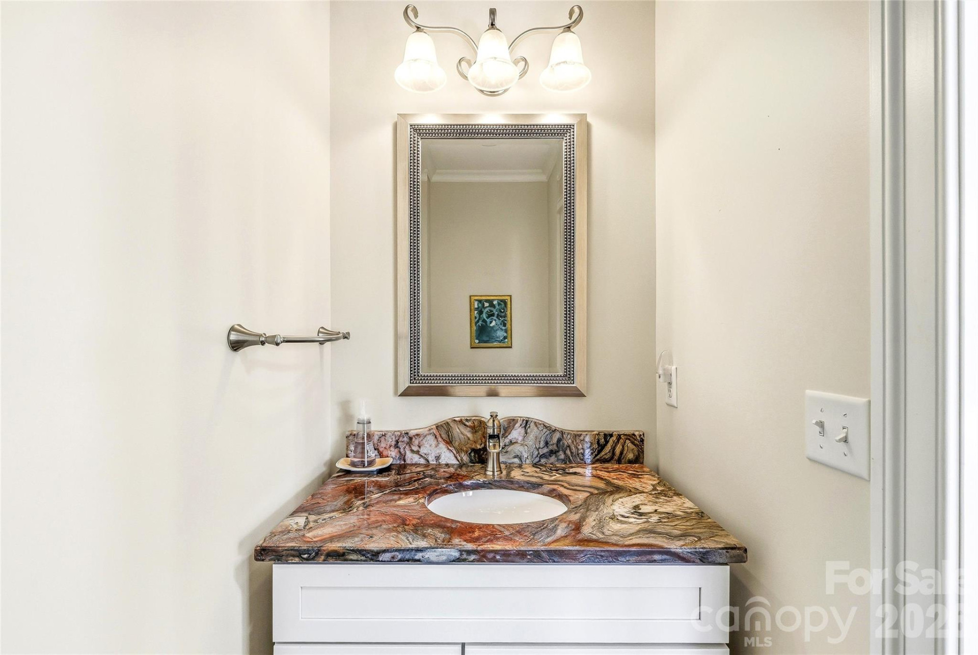 74 Shipman Parkway - Photo 13