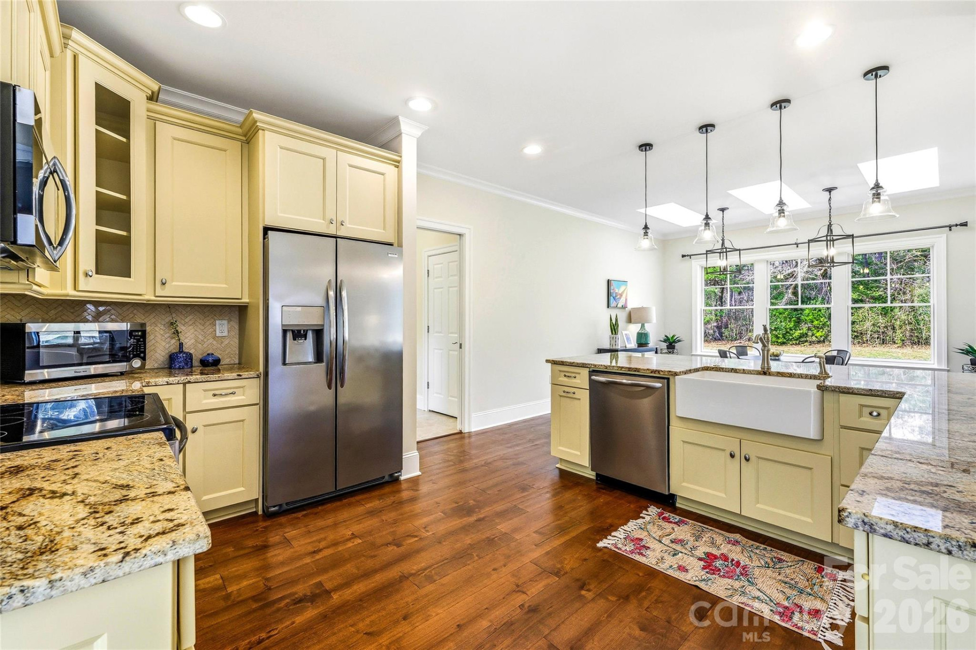 74 Shipman Parkway - Photo 3