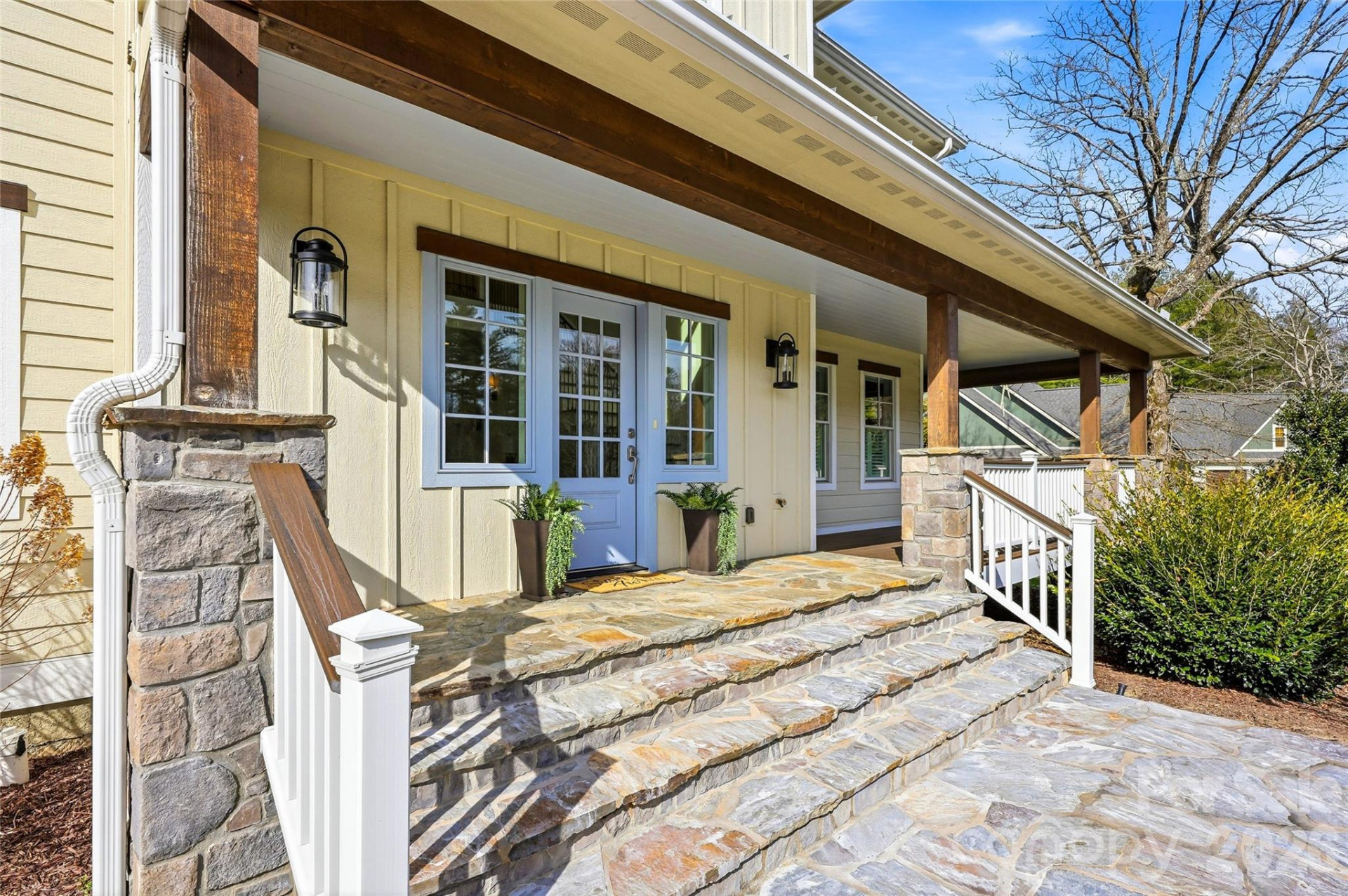 74 Shipman Parkway - Photo 8