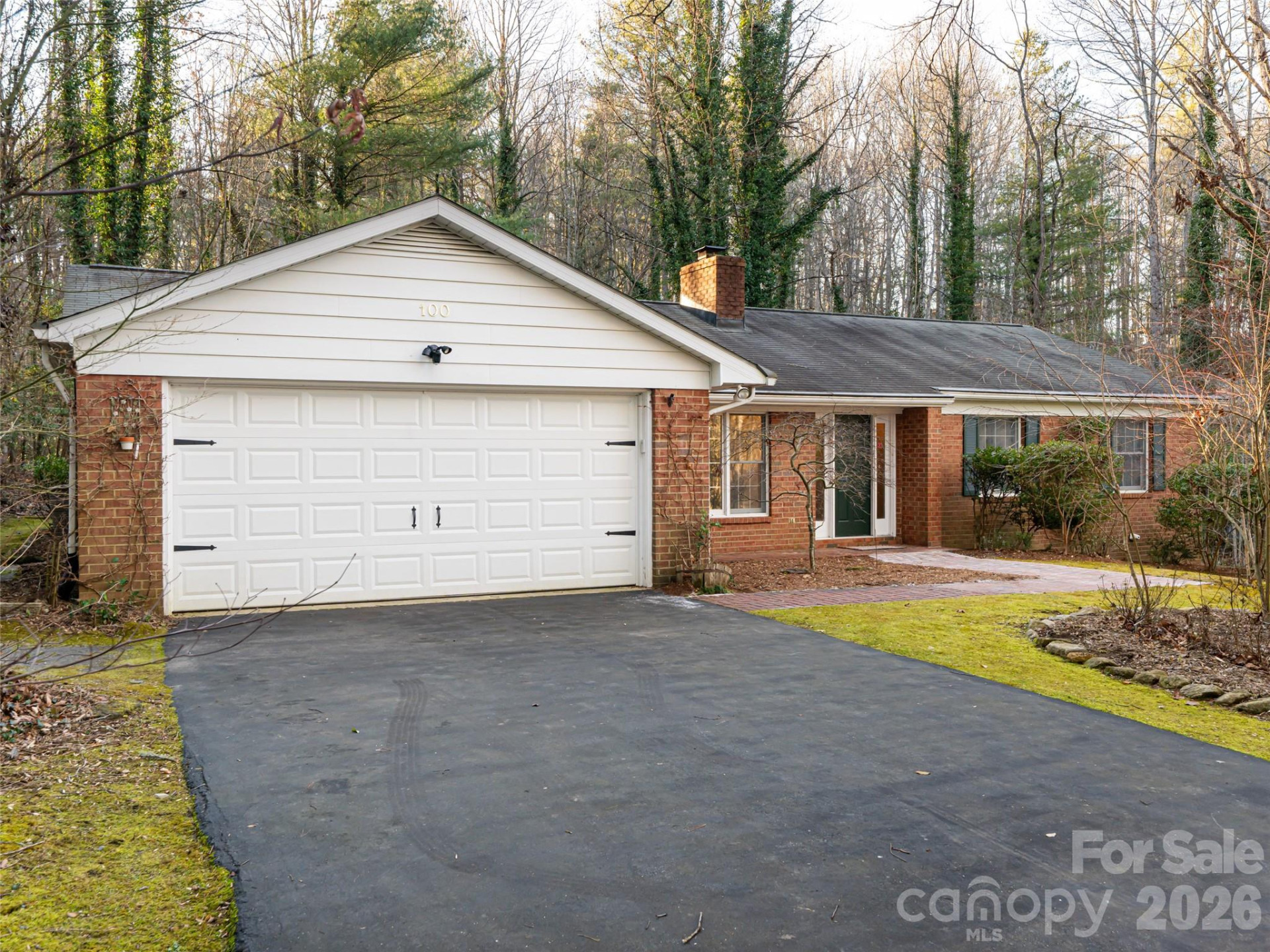 100 Wolf Shoals Drive - Photo 2