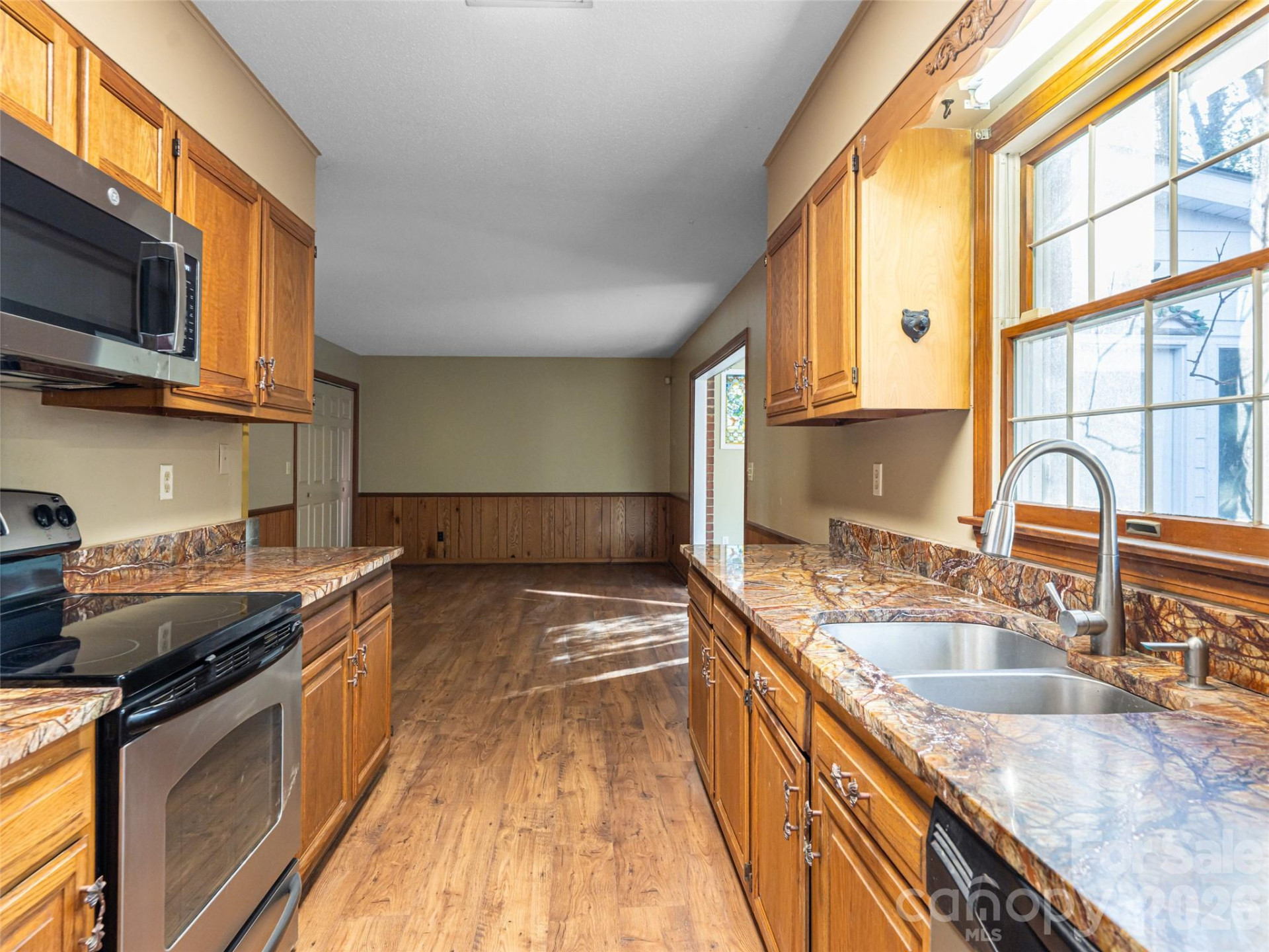 100 Wolf Shoals Drive - Photo 17