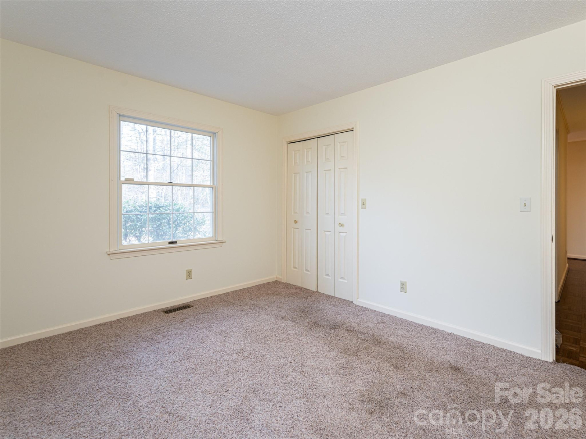 100 Wolf Shoals Drive - Photo 32