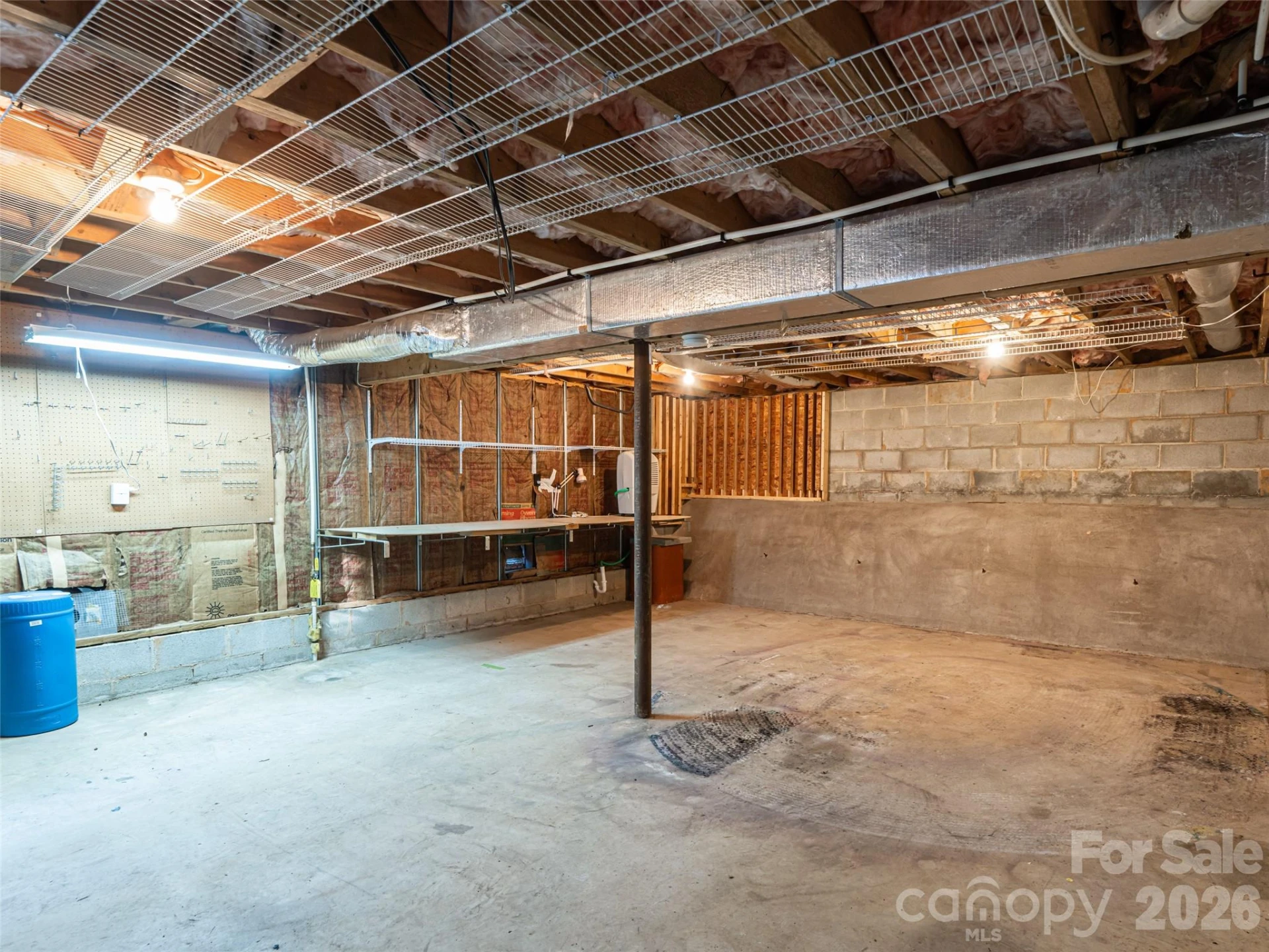 100 Wolf Shoals Drive - Photo 35