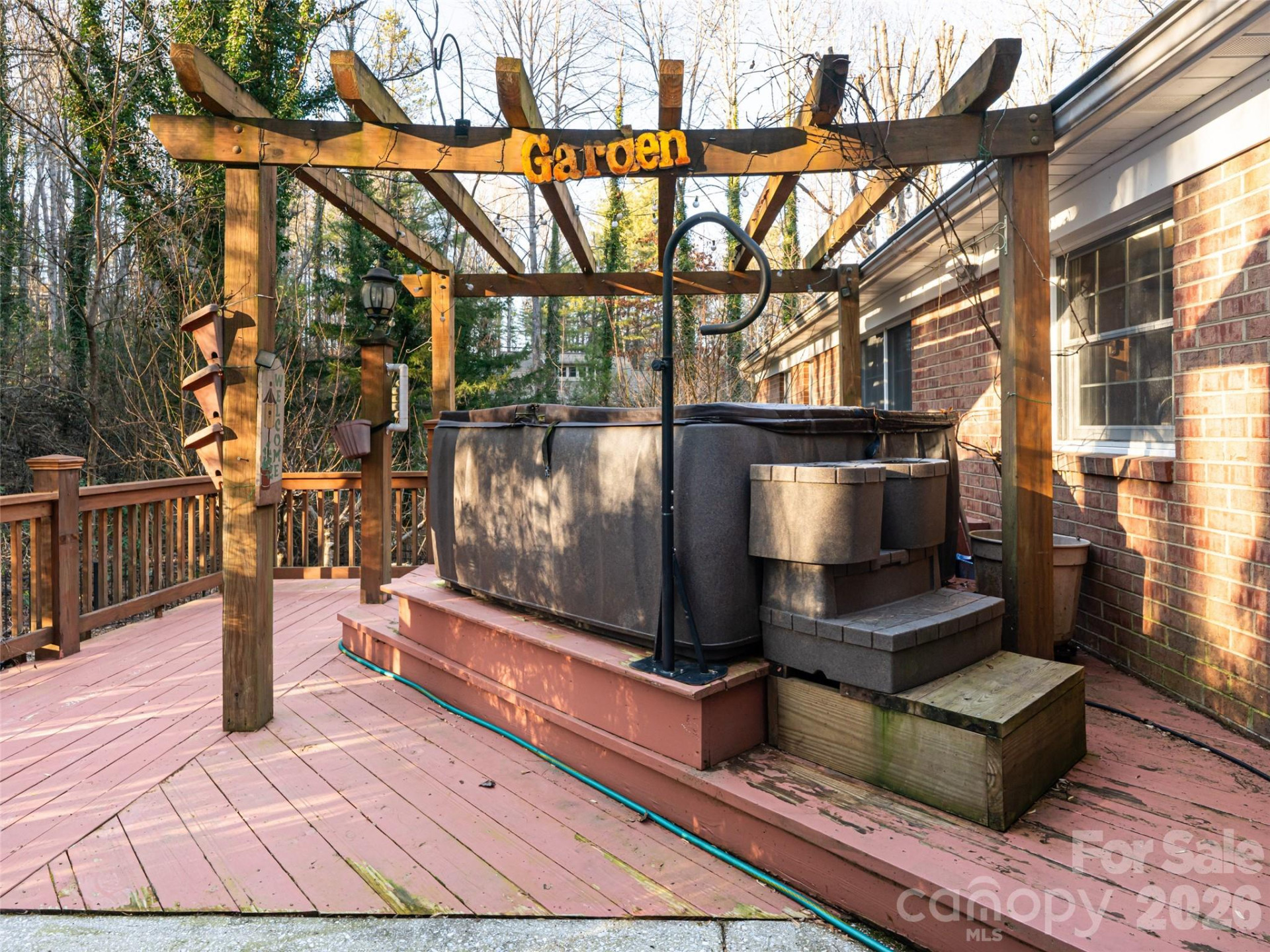 100 Wolf Shoals Drive - Photo 36