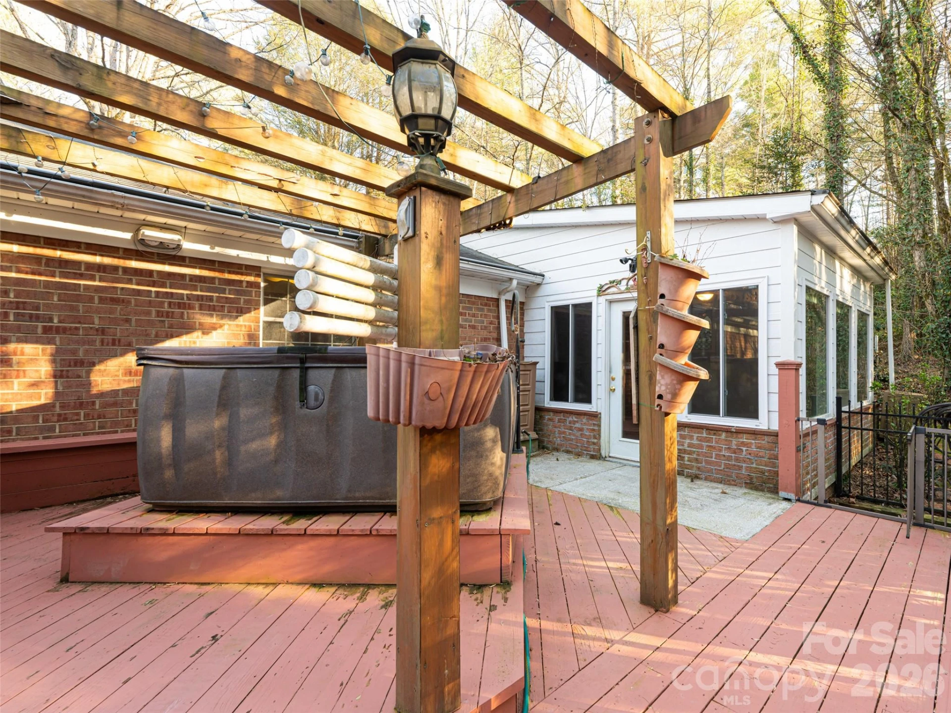 100 Wolf Shoals Drive - Photo 37