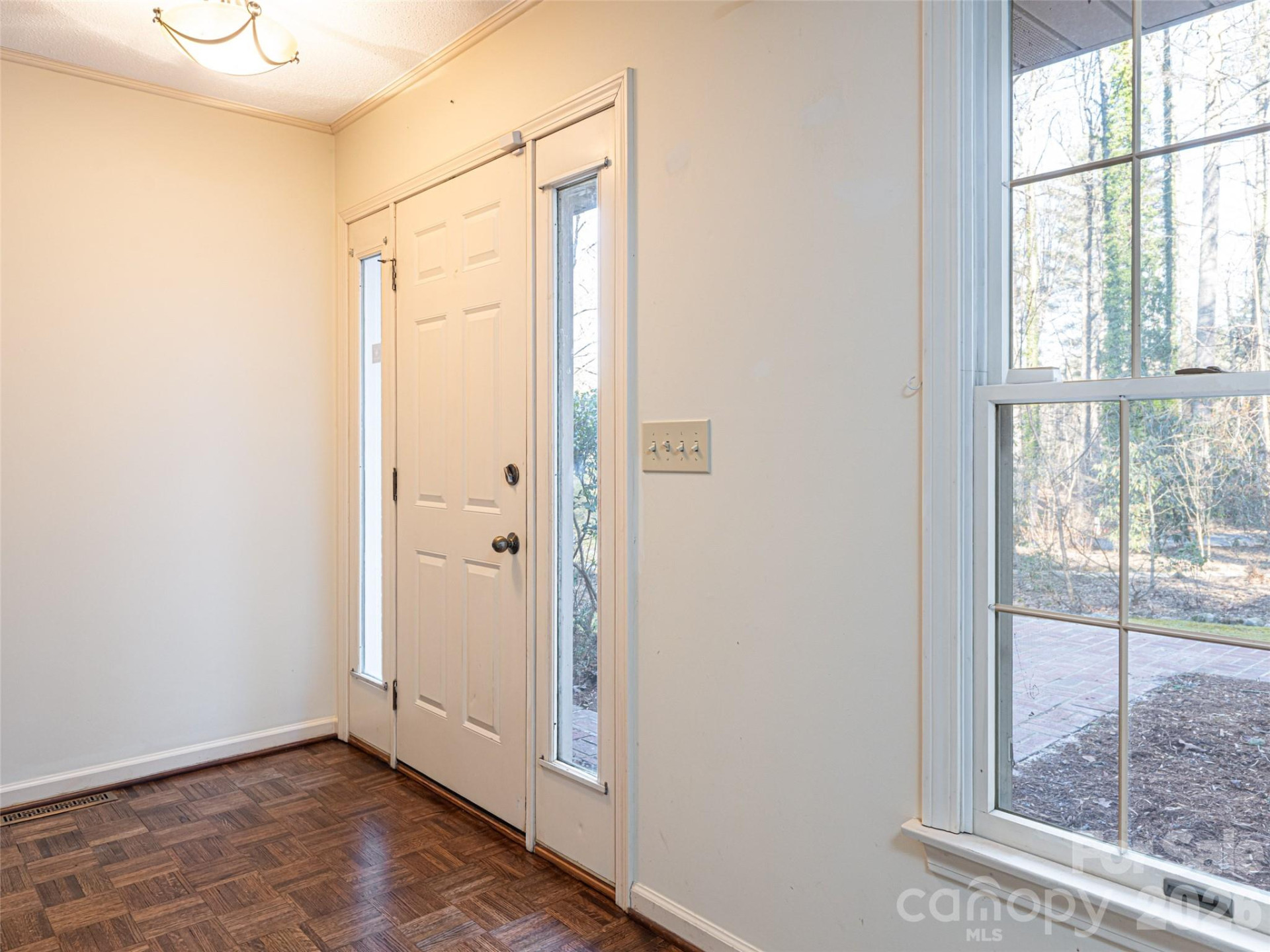 100 Wolf Shoals Drive - Photo 5