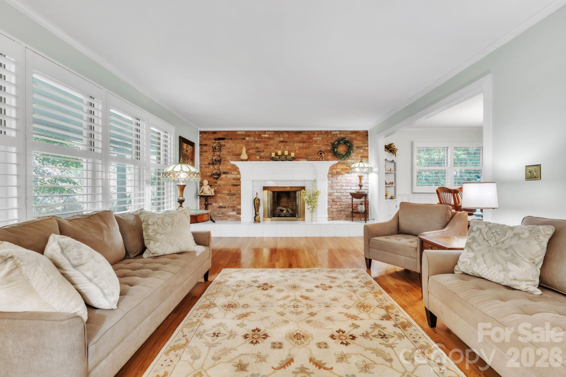 219 Raintree Drive - Photo 3