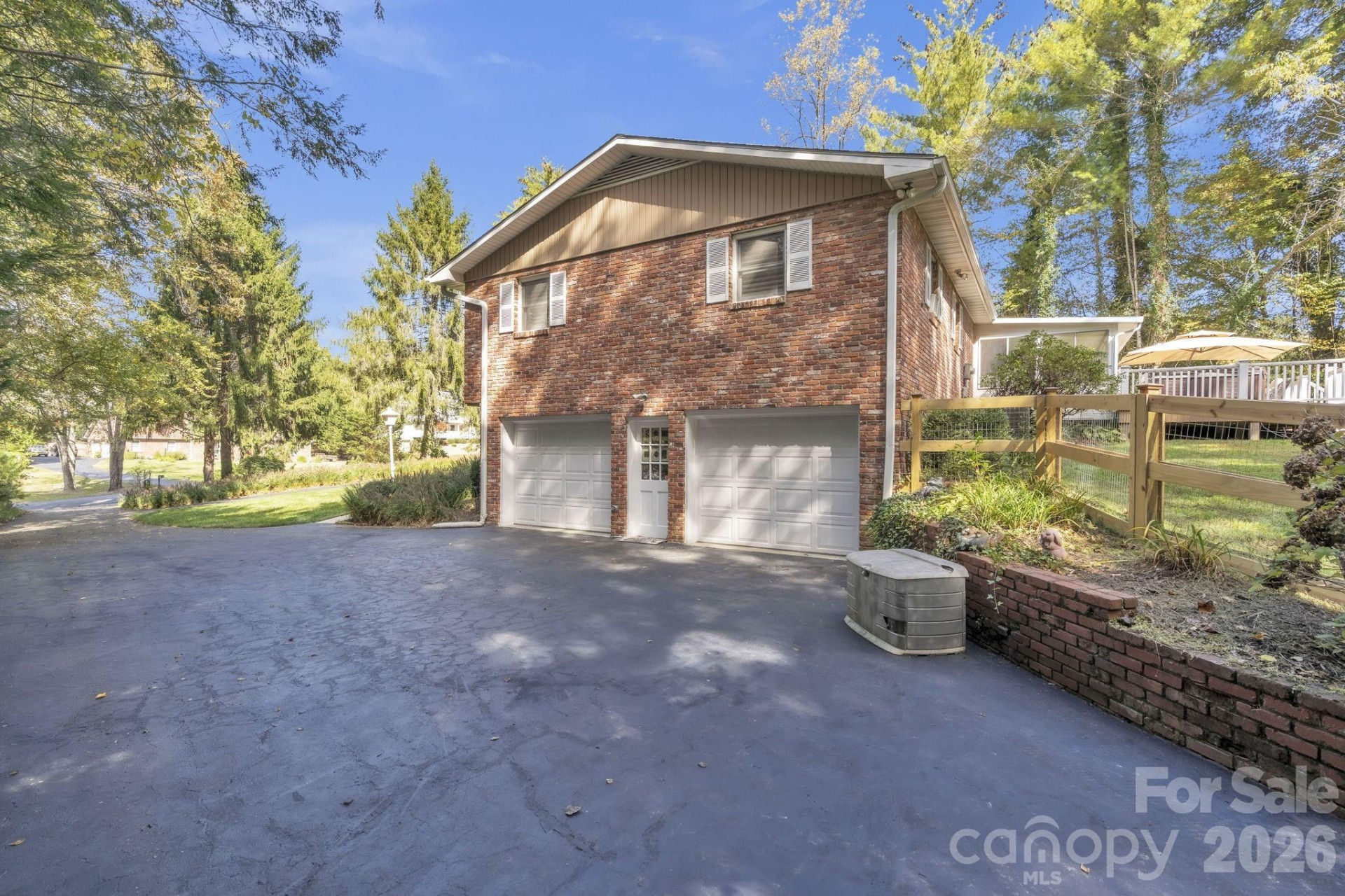 219 Raintree Drive - Photo 23
