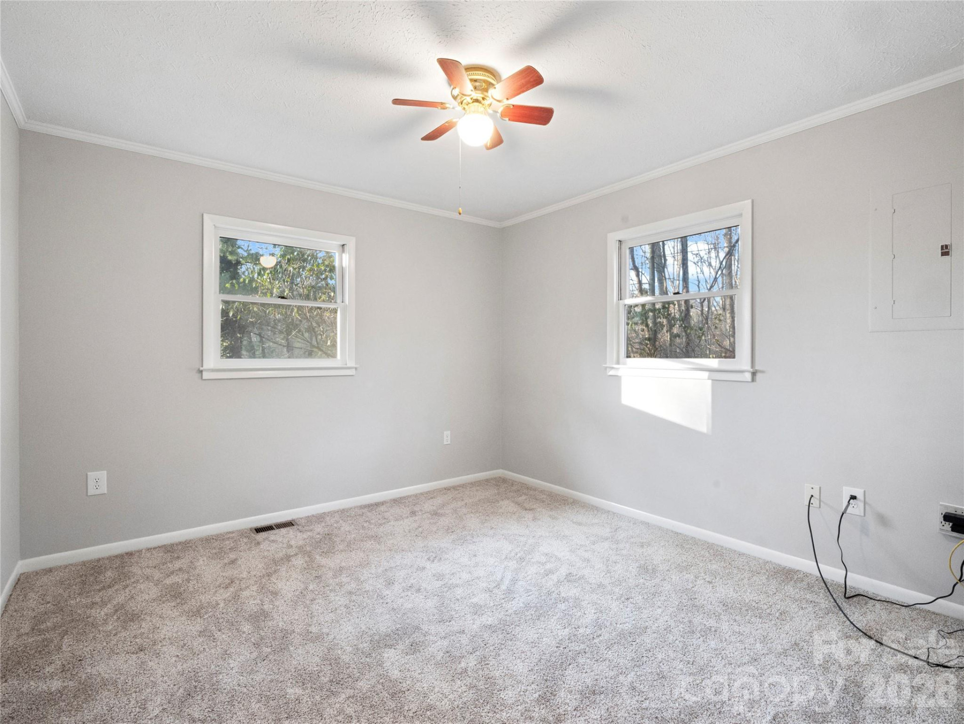 81 Fairview Heights - Photo 15