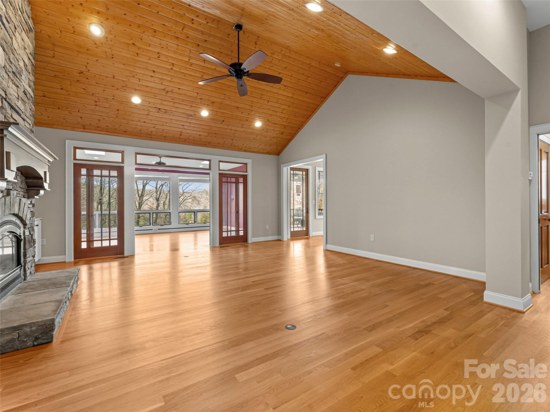 405 Kanasdatsi Drive - Photo 11