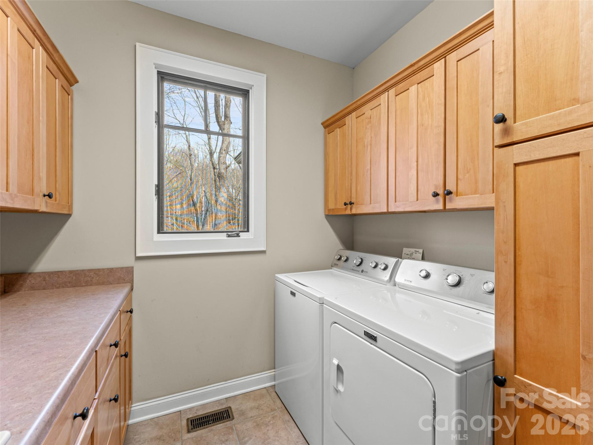 405 Kanasdatsi Drive - Photo 18