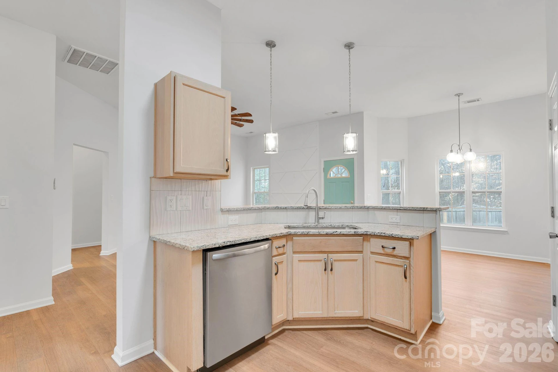 311 Margaret Kelly Court - Photo 12