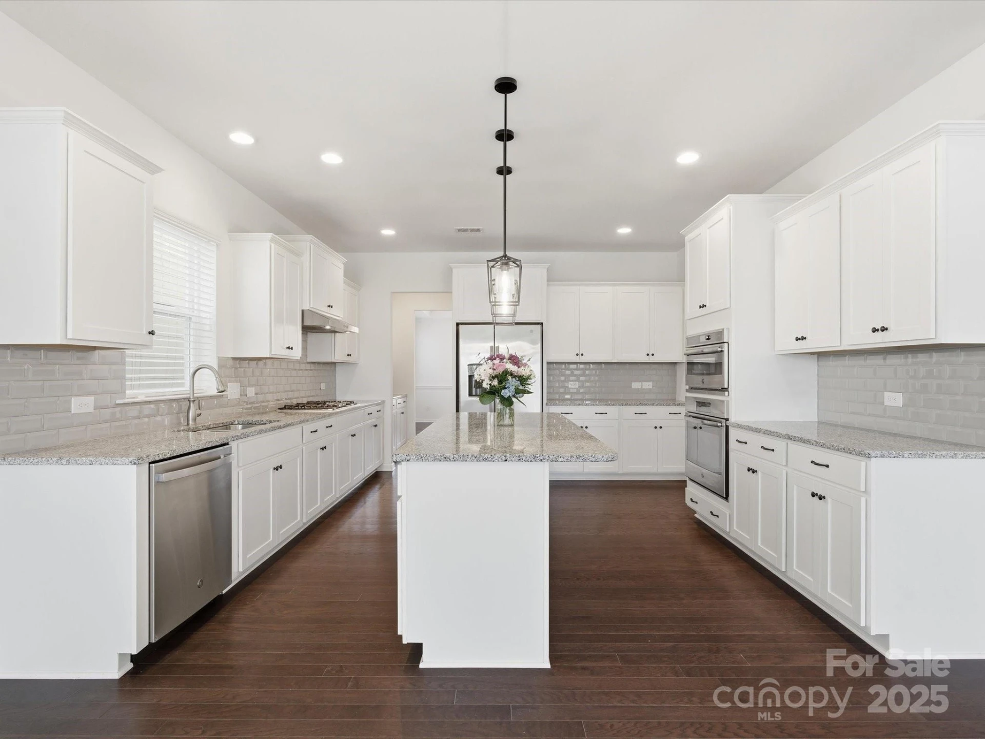 1005 Argentium Way - Photo 13