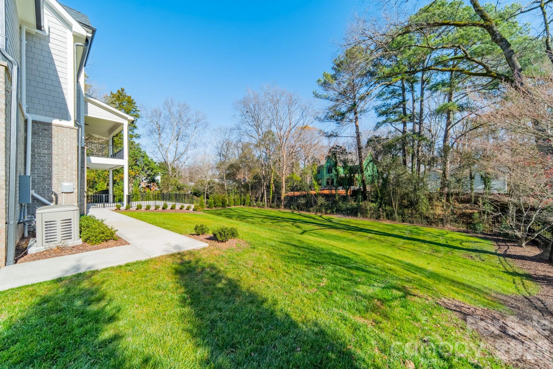3319 Gresham Place - Photo 40