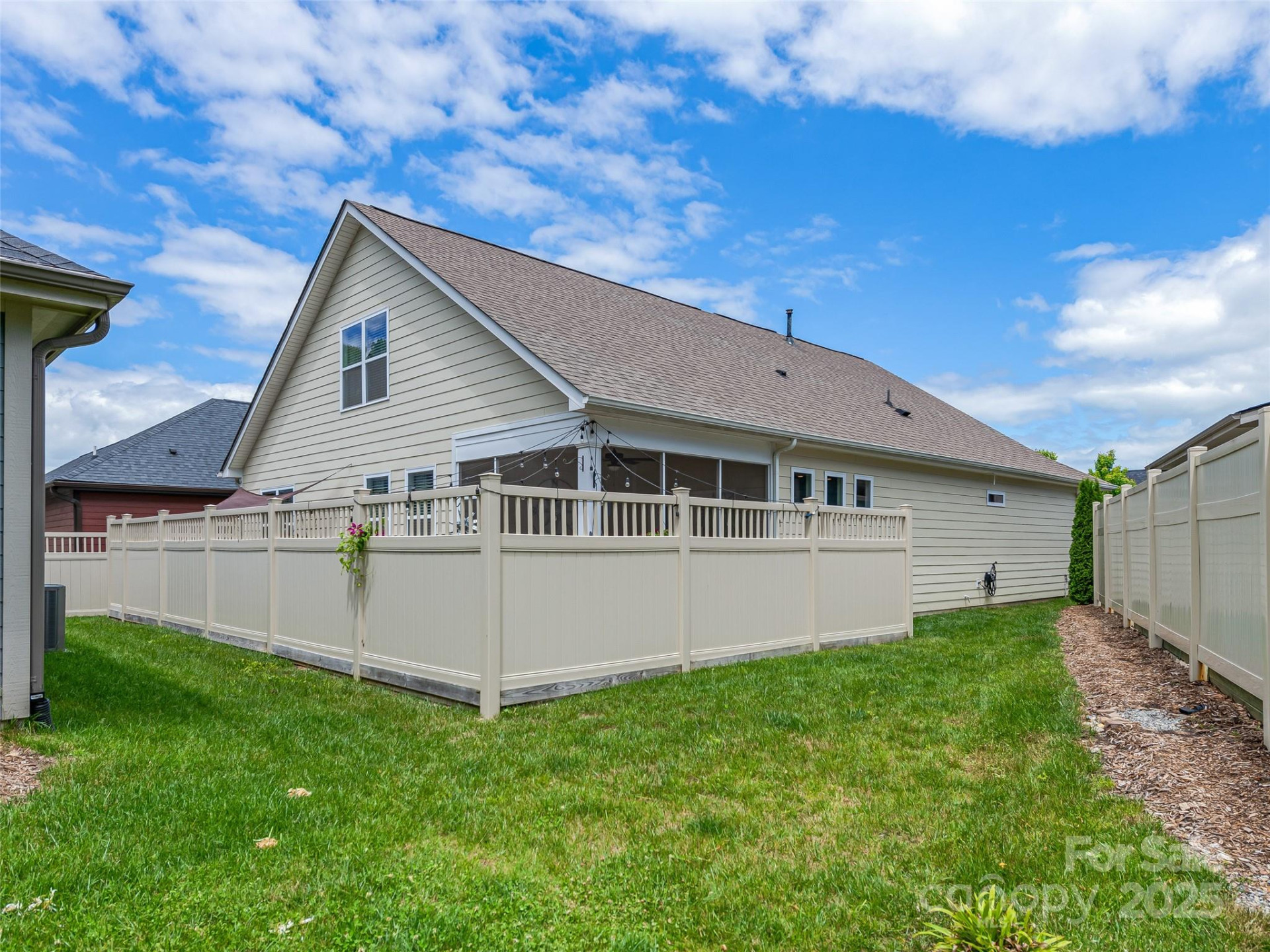 640 Summerfield Place - Photo 29