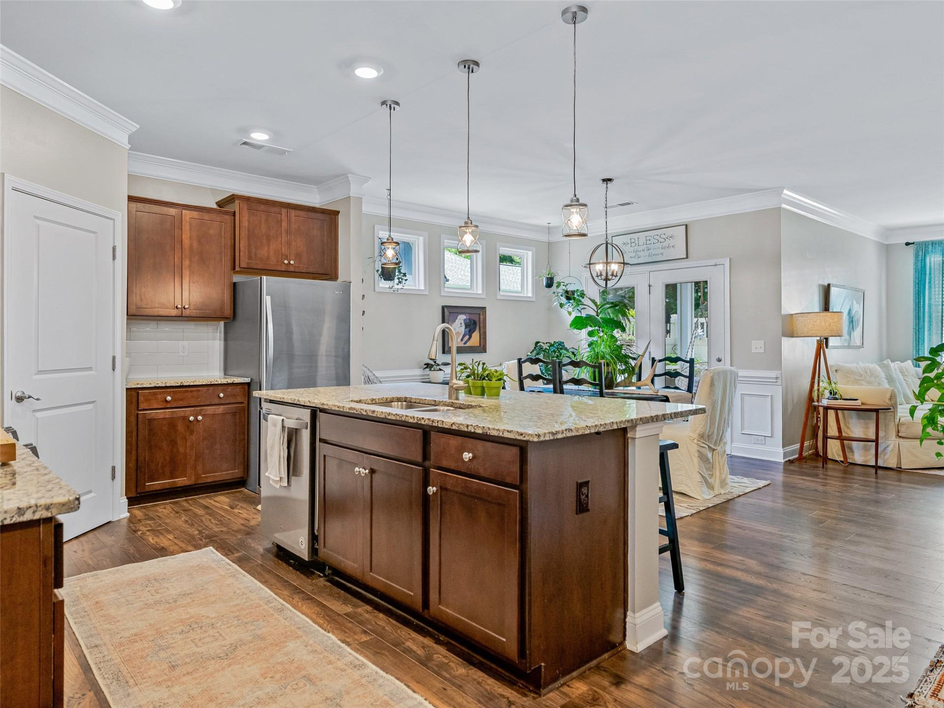 640 Summerfield Place - Photo 4