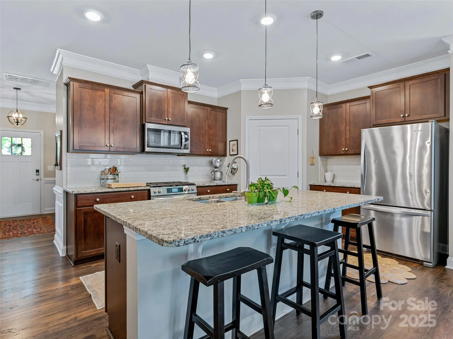 640 Summerfield Place - Photo 6